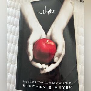 Twilight by Stephanie Meyer soft cover